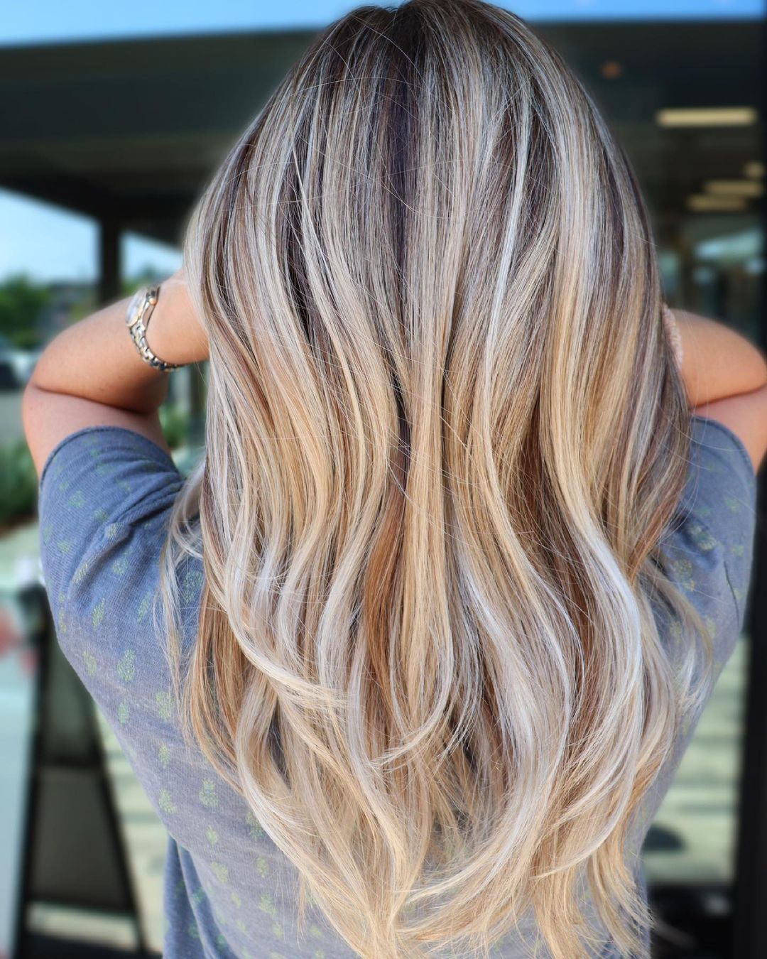 Long Blonde Balayage Hair with Lowlights