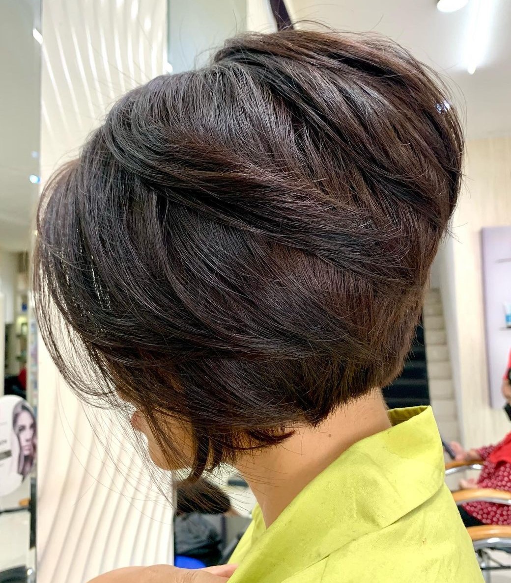 Thick Pixie-Bob with Swoopy Layers