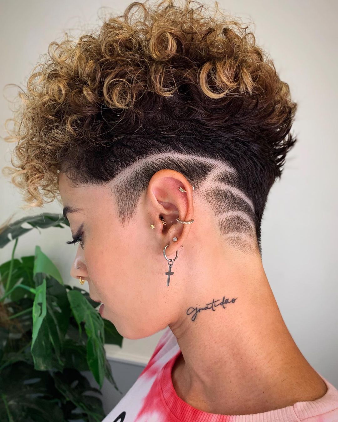 Short Curly Undercut Style with Highlighted Top